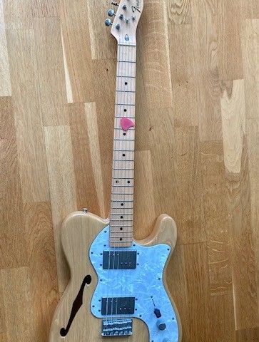 Fender Telecaster Thinline (Japanese prod. fra 80tallet)