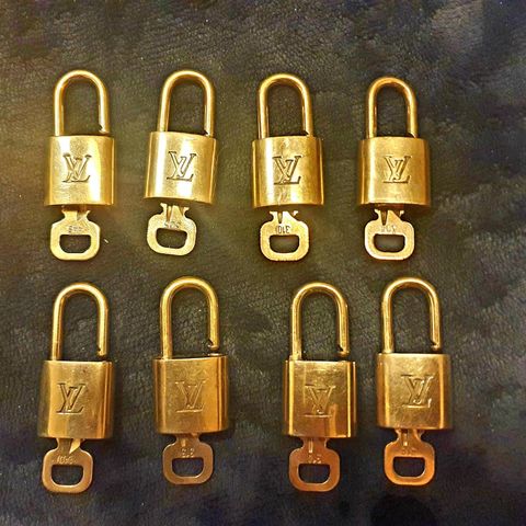 Louis vuitton padlock keylock
