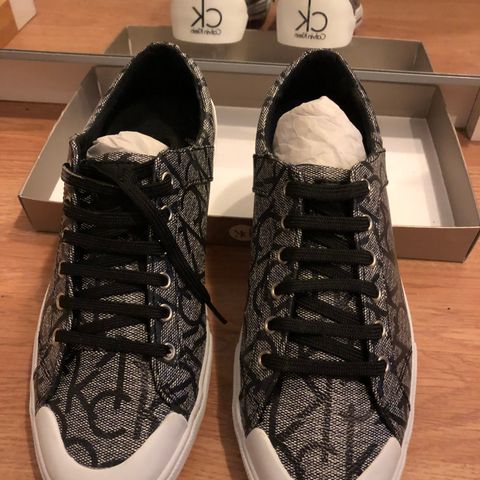 Calvin Klein sneakers, granitt/grå, str. 39, NY