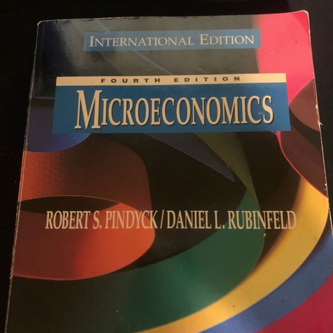 Microeconomics av Robert Pindyck og Daniel Rubinfeld til salg