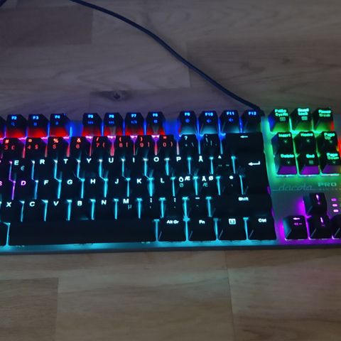 Dacota pro gaming tastatur