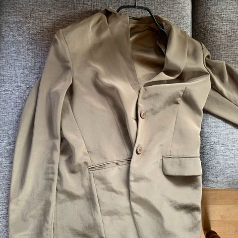 Filippa K blazer i Oliven