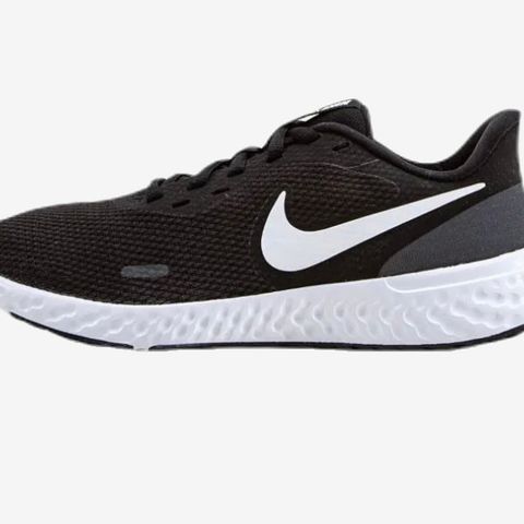 Nike revolution str 38