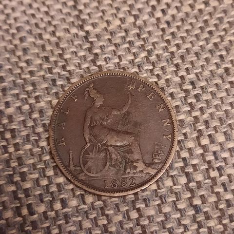 Half Penny 1882 H - Storbritannia