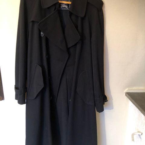 Sjelden Sort Ikonisk Burberry Trench