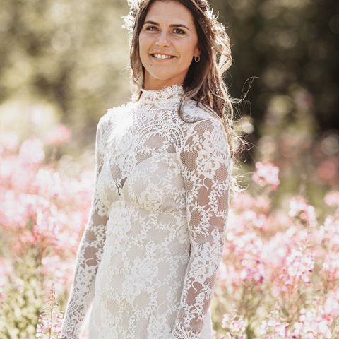 Claire Pettibone Romantique Beverly gown brudekjole med myke og lekre blonder