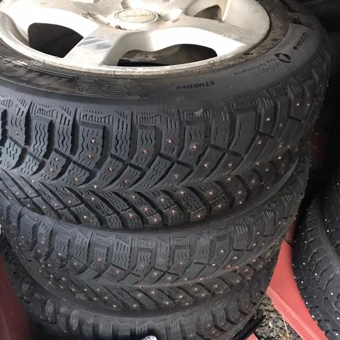 dekk og felg 4x114 185/65r15