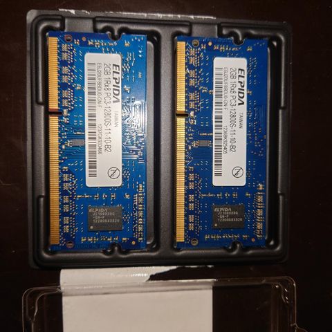 2x2 og 4GB RAM til MacMini