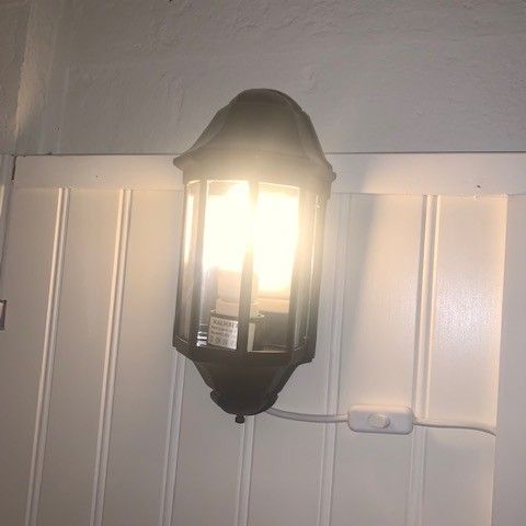 Vegg Lampe -Ny Antikk Look -Som Ny -Kompl. m/Bryter og Kabel