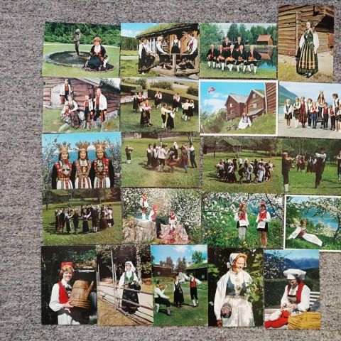 Postkort med bunader og folkedans