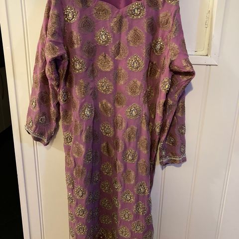 Shalwar kamiz