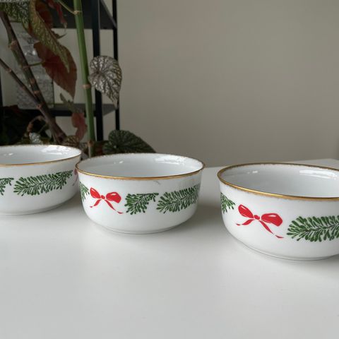 JLMENAU von Henneberg Porcelain Julemotiv skåler (made in Germany)