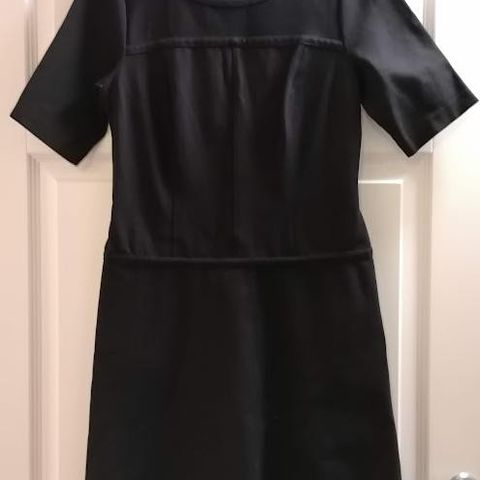 Ann Taylor Little Black Dress