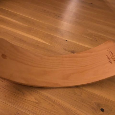 wobble board -  balansebrettet