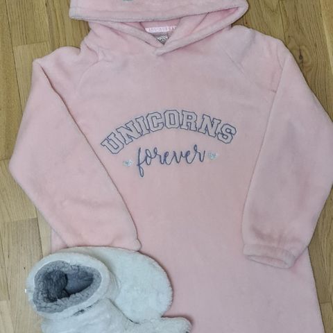 Unicorn Morgenkåpe / Kosedress str 7-8 år. Med Tøfler.