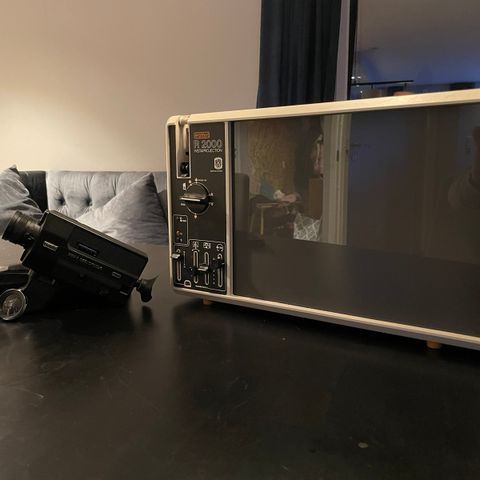 Eumig Mini 3 Servofocus + R2000 Instaprojection