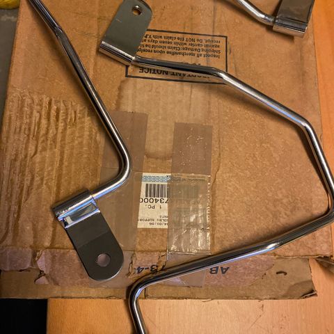 Yamaha  Chrome saddle bag support brackets