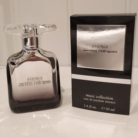 Parfyme - Narciso Rodriguez Essence Musc Collection edp intense 50 ml