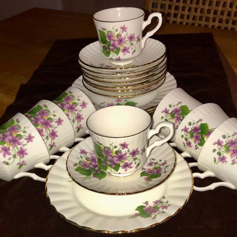 Vintage Royal stafford. «Fioler»bone China , England