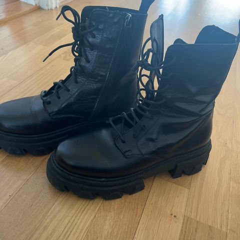 Boots/ støvler str 39/40/41