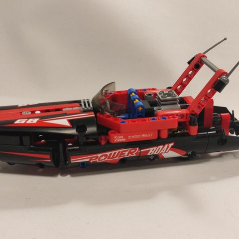 Power Boat (42089) fra Lego Technic