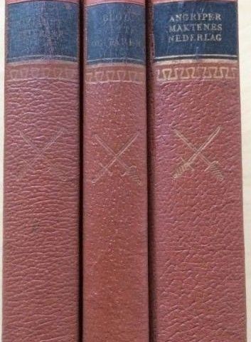 "Krigen 1939-1945" - tre bind. Tiden Norsk Forlag, 1947.