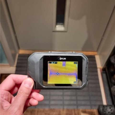 TIL LEIE: Flir C3 Varmekamera