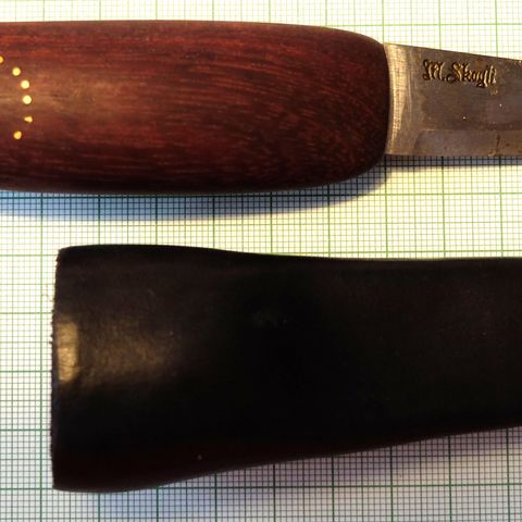 Hobbykniv håndsmid blad M. Skogli og håndlaget skaft - ca. 20 år - UBRUKT