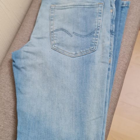 Jack & Jones skinny fit jeans str 170 (15 år)