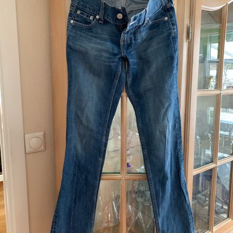 Levis «Patti Ann» jeans str 26/32