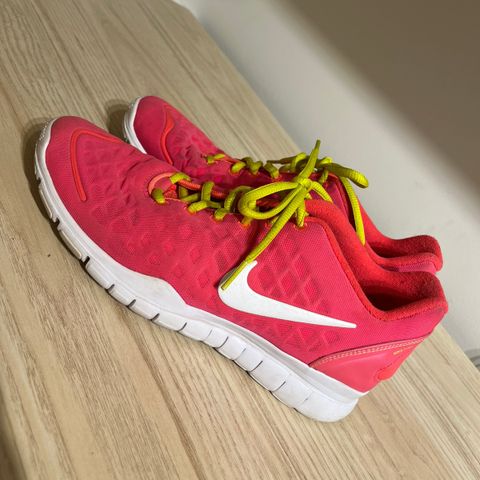Nike joggesko strl 38