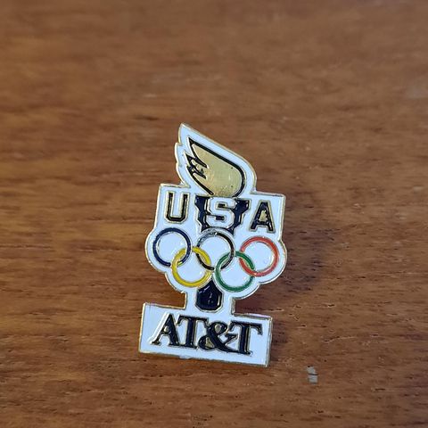 USA AT & T OL Pins