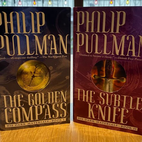 ⚜️🧭🗡️ Philip Pullman x 2 ⚜️🧭🗡️