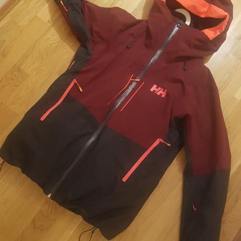 Helly Hansen jakke str. L