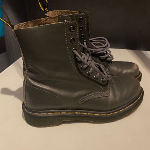 Dr martens str 38