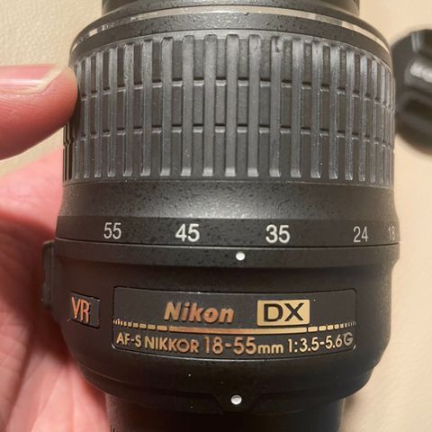 Nikon Nikkor af-s 18-55mm DX VR