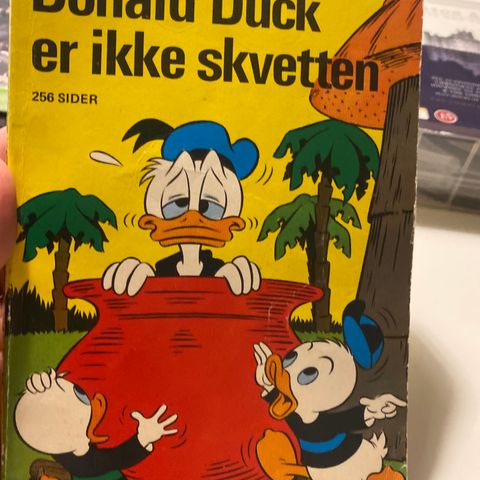 Donald Pocket nr 10 (Førsteutgave) Donald Duck er ikke skvetten