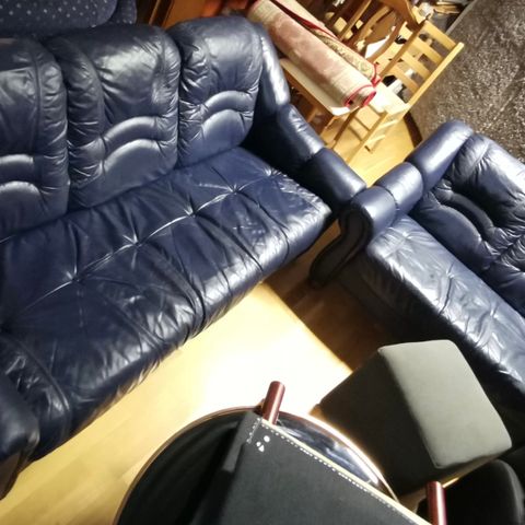 Sofa 2+3 seter hud blå