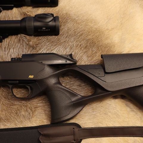 Blaser R8 Ultimate 308 win med justerbar Kinnstykke, kun 1 stk til rå pris