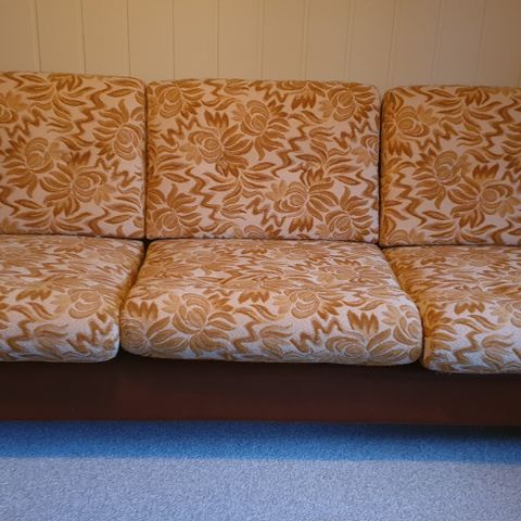 Retro sofa