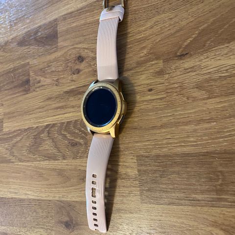 Galaxy watch med mulighet for Esim