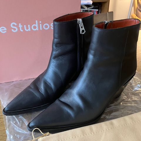 Acne studio Cony boots str 38