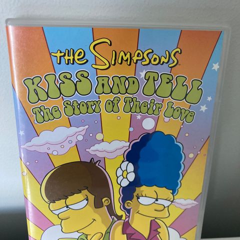 The Simpsons kiss and tell DVD selges
