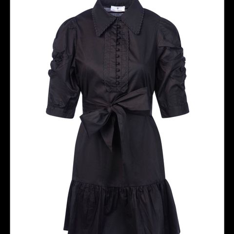 Urban pioneers Esther dress