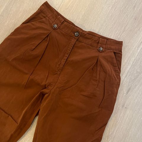 Chinos fra Monki