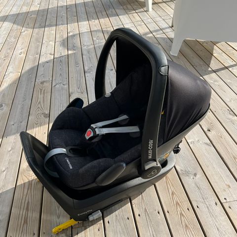 Maxi Cosi Pebble Plus og 3-wayfix base