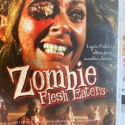 Zombie flesh eaters (Norsk eaters) Dvd