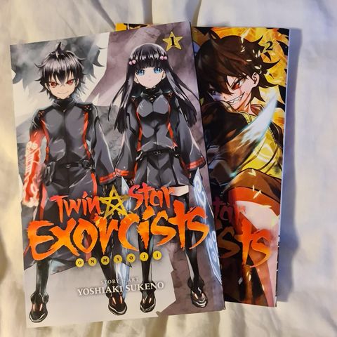 (Manga) Twin Star Exorcists Vol. 1-2