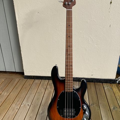 Sterling by Music Man StingRay 34