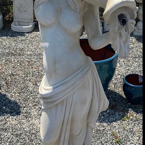 fransk dame statue